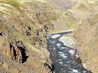 Schlucht in der Nähe der Passstraße
