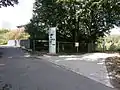 Zugang mit Infosäule