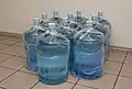 Wasserflaschen für Trinkwasserspender