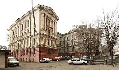 Hauptgebäude
