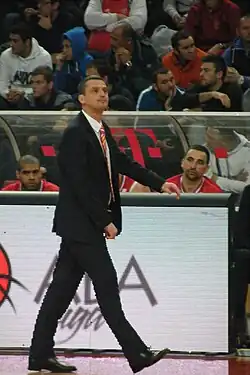 Radonjić 2013 am Spielfeldrand