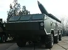 Startfahrzeug 9P129 des Raketenkomplexes 9K79 Totschka