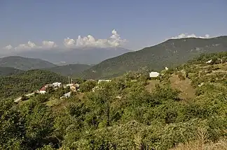 Landschaft im Spätsommer bei Prisovjani in der Opština Struga (2016)