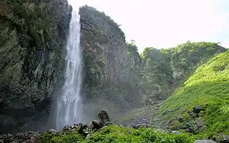 Hyakuyojō-Wasserfall(百四丈滝)