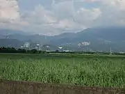 Ansicht von Gukeng (im Hintergrund das Riesenrad der Jianhushan-Welt)