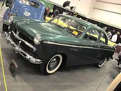 Willys Aero Lark Custom (1952)