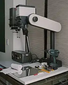 LeitzFOCOMAT V35AUTOFOCUS, 1978–89LeicaFOCOMAT V35AUTOFOCUS, 1989–95