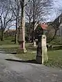 kgl.-sächsischer Meilenstein und kursächsische Postmeilensäule