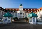 Ehrenhof mit Konzertplatz vor dem Kurhaus
