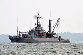 Die Salvor auf See