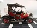 Mit Frontscheibe, Türen und Verdeck: Spyker 7 HP von 1912