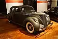 Lincoln Zephyr V12 Sedan (1936)