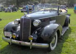 Cadillac Series 70 Convertible Coupe (zweitüriges Cabriolet, 1937)