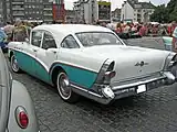 Buick Special 4-Door Heck (1957)