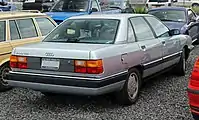 Audi 100 Heckansicht