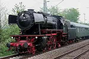 Einfahrt zum Haltepunkt Urmitz