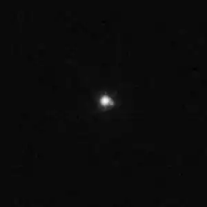 Aufnahme von Gǃkúnǁʼhòmdímà und Gǃòʼé ǃHú (rechts) durch das Hubble-Weltraumteleskop (2018).