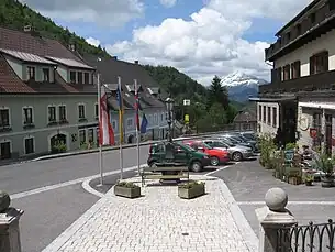 Ortskern von Annaberg mit Blick auf den Ötscher