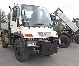 Neuerer Geräteträger-Unimog(Baureihe 405)aktuelle Baureihe