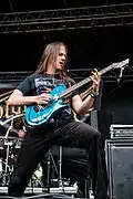 Gitarrist Adrian Weiss