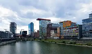Blick auf den Medienhafen