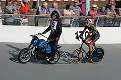 Harnisch bei der Steher-DM 2018 in Chemnitz,hinter Schrittmacher Lutz Weiß