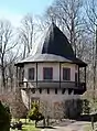 turmartiges Lusthaus (1574) vor Schloss Rochsburg, heute einzigartige Anlage in ganz Sachsen