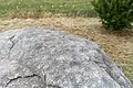 Schälchen auf dem Deckstein