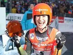Julia Taubitz