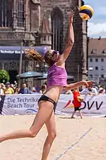 ... sowie Chantal Laboureur & Sarah Schulz