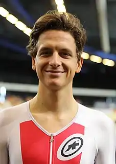 Théry Schir (2019)