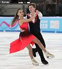 Anna Tschernjawska und Oleh Muratow beim Eistanzen