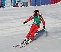 Su Yue beim Team-Ski-Snowboard-Cross-Wettbewerb