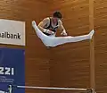 Marco Pfyl, Sieger im Senioren-Mehrkampf 2022, bei der Tkatchev-Grätsche am Reck