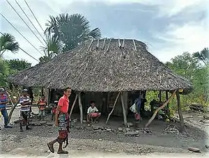 Wohnhütte in der Aldeia Oelnanoe