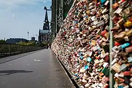 Köln, Hohenzollernbrücke