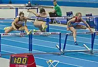 Julija Kondakowa – auf dem Foto ganz rechts bei einem Hallensportfest im Jahr 2013 – hatte gedopt und wurde disqualifiziert
