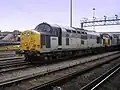 37 603 und 37 604 in Clapham Junction