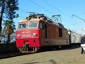 4E10-692