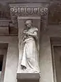 Die Lebensalter der Frau, Skulptur von Eusebi Arnau