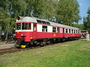 854 027