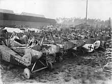 Abgewrackte Flugzeuge in Johannisthal (1920)