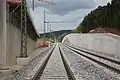 Unterobern­dorf, Stütz­wand (Juli 2016)