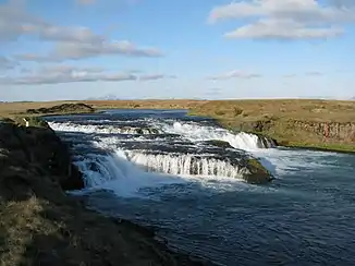 Der Ægissíðufoss in der Ytri-Rangá