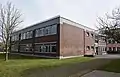 B-Bau (beherbergt Kursräume für die Oberstufe)