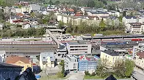 Aufnahmsgebäude und Gleisanlagen Richtung Norden