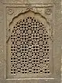 Jali-Fenster aus der Zeit des Wiederaufbaus