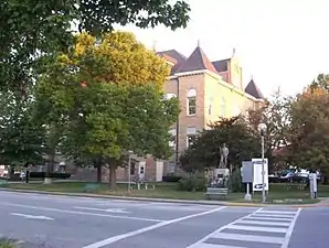 Das Adair County Courthouse in Kirksville, seit 1978 im NRHP gelistet