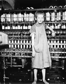 Die 12-jährige Spinnereiarbeiterin Addie Card, 1910