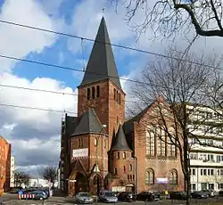 Ansicht der Adventkirche von Westen